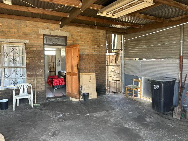 3 Bedroom Property for Sale in Manenberg Western Cape